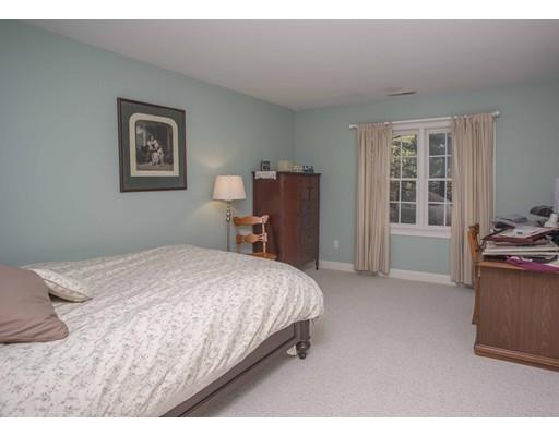 7 Schaffner Ln, Dover, MA 02030 photo 22