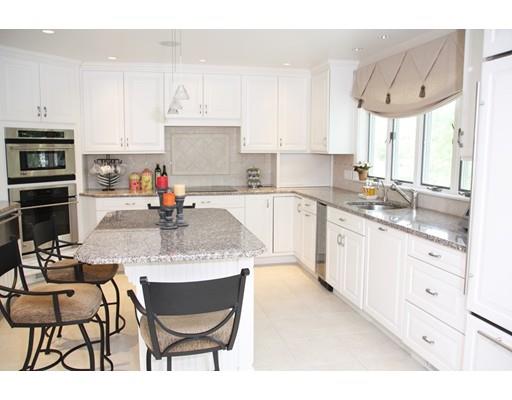 39 Gerald Rd, Marblehead, MA 01945 photo 9