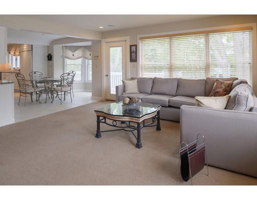 39 Gerald Rd, Marblehead, MA 01945 photo 8