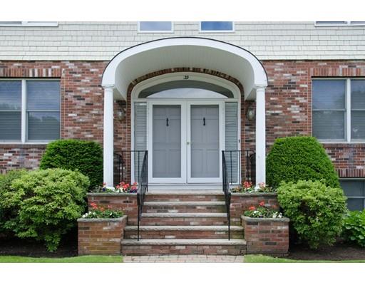 39 Gerald Rd, Marblehead, MA 01945 photo 2