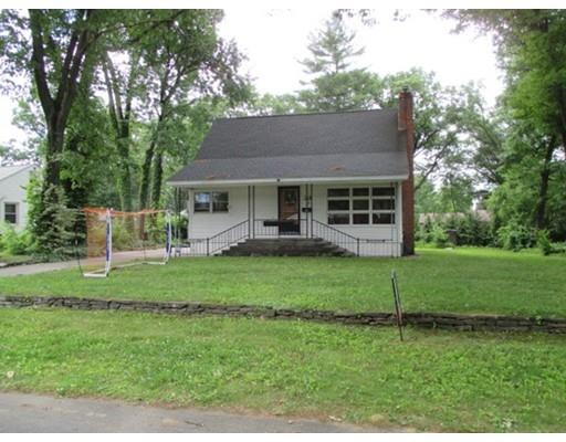 33 Manning St, Chicopee, MA 01020 photo 1