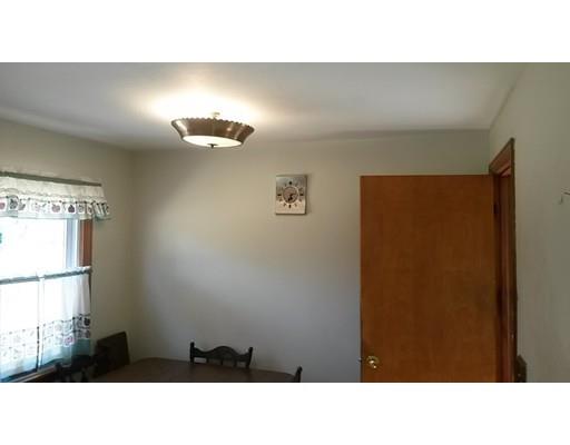 65 Timber Ln, Springfield, MA 01119 photo 8