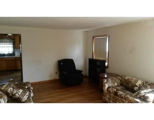 65 Timber Ln, Springfield, MA 01119 photo 13