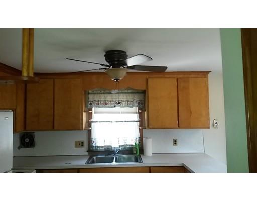 65 Timber Ln, Springfield, MA 01119 photo 11