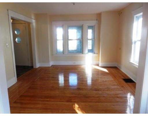 93 Beaconsfield Rd, Worcester, MA 01602 photo 4