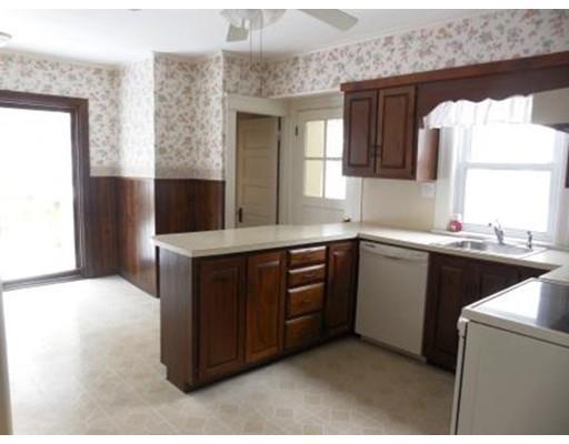 93 Beaconsfield Rd, Worcester, MA 01602 photo 10