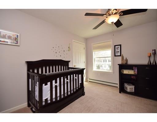 142 Benz St, Springfield, MA 01118 photo 10