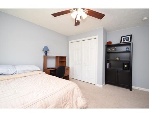 142 Benz St, Springfield, MA 01118 photo 23
