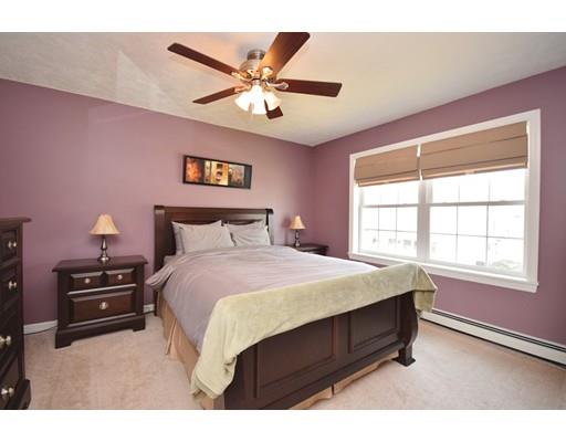 142 Benz St, Springfield, MA 01118 photo 7
