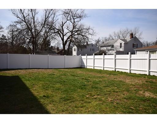 142 Benz St, Springfield, MA 01118 photo 29