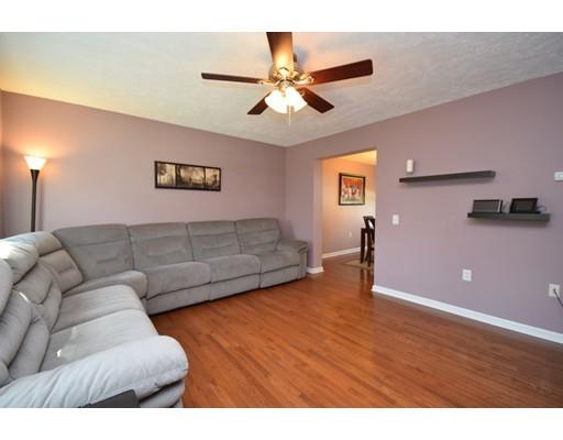 142 Benz St, Springfield, MA 01118 photo 20