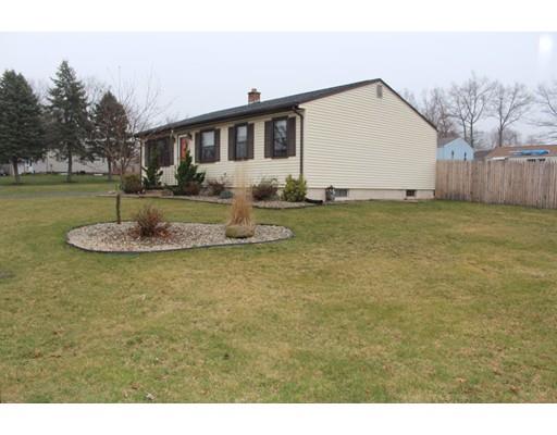 5 Butternut Cir, Springfield, MA 01128 photo 23