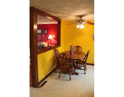 5 Butternut Cir, Springfield, MA 01128 photo 6