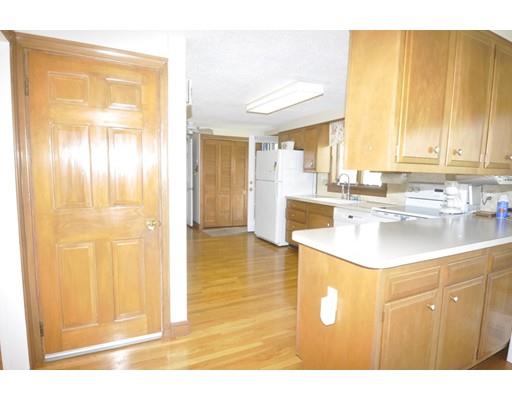 2 Cabot Rd, Danvers, MA 01923 photo 4