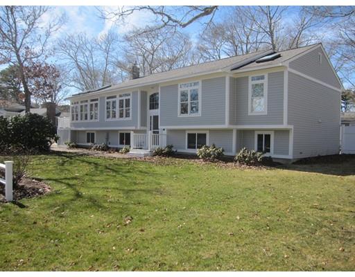 213 Monomoscoy Rd, Mashpee, MA 02649 photo 4