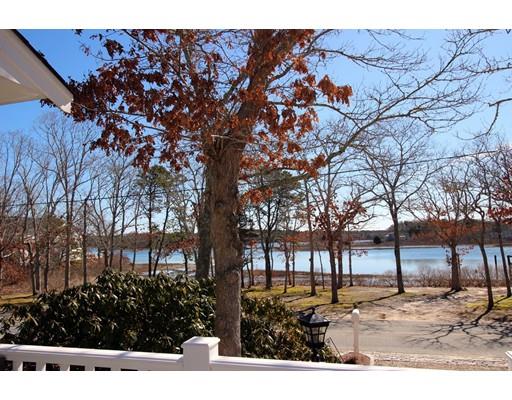 213 Monomoscoy Rd, Mashpee, MA 02649 photo 1