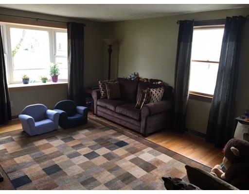 106 Berard Cir, Springfield, MA 01128 photo 7