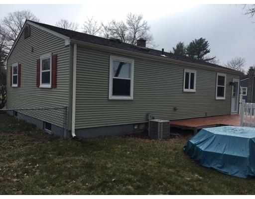106 Berard Cir, Springfield, MA 01128 photo 5