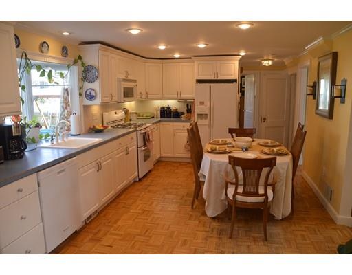 32 Beaufort Ave, Needham, MA 02492 photo 3