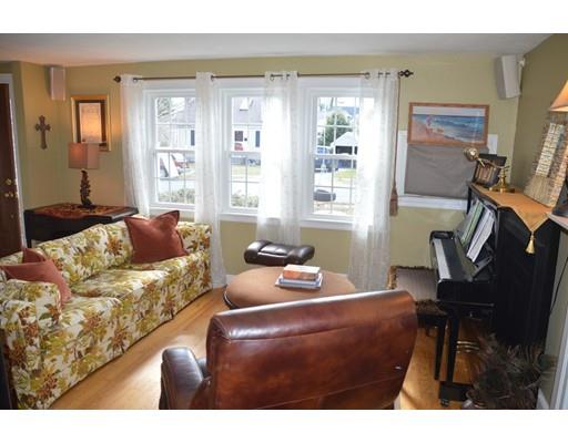 32 Beaufort Ave, Needham, MA 02492 photo 5