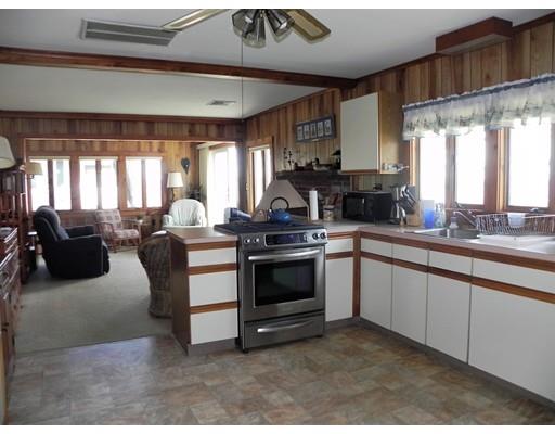 4 Willow St, Wareham, MA 02571 photo 7