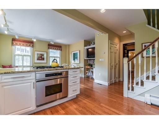 23 Dudley St, Brookline, MA 02445 photo 9