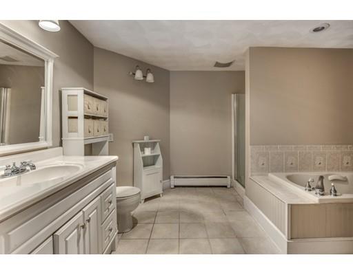 19 Treetops Ln, Danvers, MA 01923 photo 28