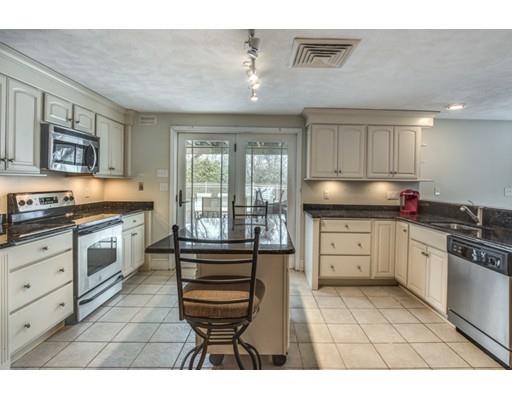 19 Treetops Ln, Danvers, MA 01923 photo 27