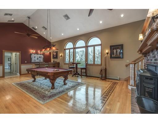 19 Treetops Ln, Danvers, MA 01923 photo 14