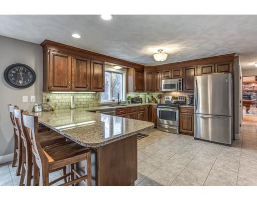 19 Treetops Ln, Danvers, MA 01923 photo 8