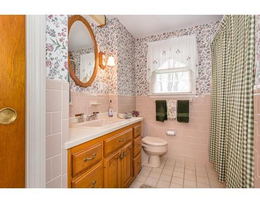 12 Meadows Ave, Canton, MA 02021 photo 10