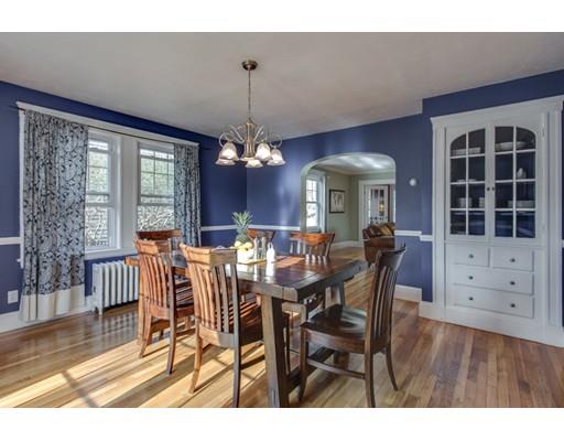 18 Maple St, Marblehead, MA 01945 photo 12