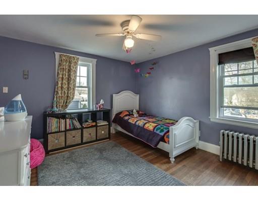 18 Maple St, Marblehead, MA 01945 photo 22