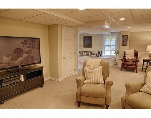 29 Oak Ledge Cir, Rowley, MA 01969 photo 28