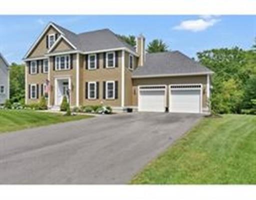 29 Oak Ledge Cir, Rowley, MA 01969 photo 1