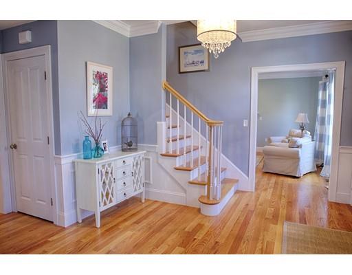 29 Oak Ledge Cir, Rowley, MA 01969 photo 4