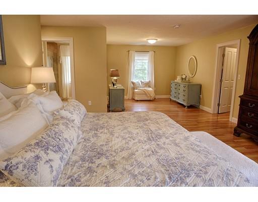 29 Oak Ledge Cir, Rowley, MA 01969 photo 23