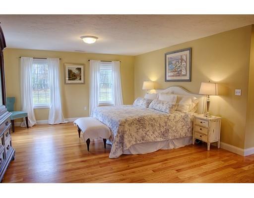 29 Oak Ledge Cir, Rowley, MA 01969 photo 22