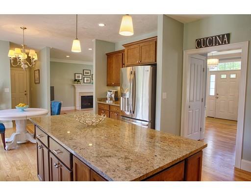 29 Oak Ledge Cir, Rowley, MA 01969 photo 9