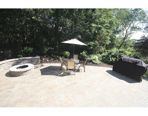 83 Robert Rd, Marblehead, MA 01945 photo 18