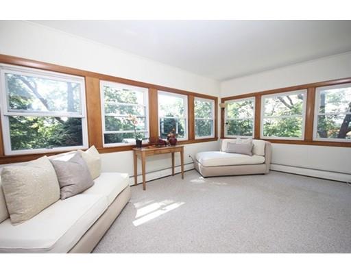 83 Robert Rd, Marblehead, MA 01945 photo 5