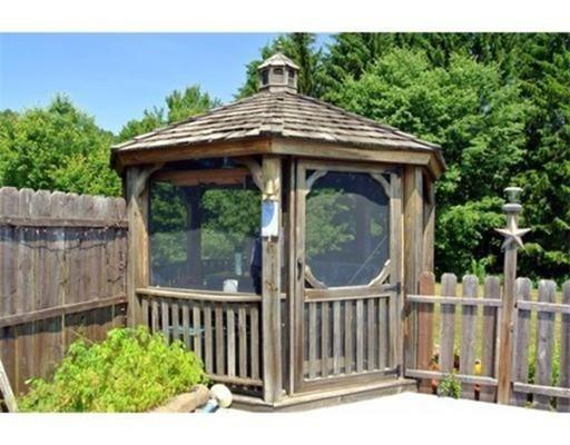 14 Allen Rd, Berlin, MA 01503 photo 6