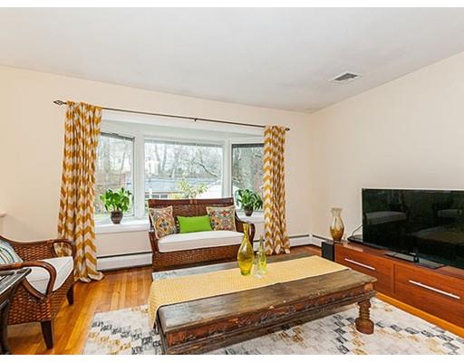 98 Risley Rd, Brookline, MA 02467 photo 3