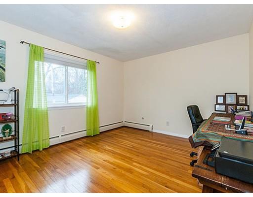 98 Risley Rd, Brookline, MA 02467 photo 23