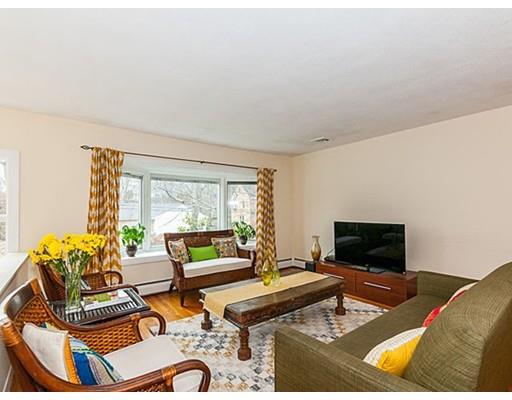 98 Risley Rd, Brookline, MA 02467 photo 6