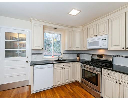98 Risley Rd, Brookline, MA 02467 photo 10
