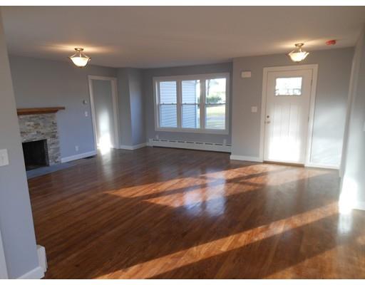 14 Broad St, Easthampton, MA 01027 photo 6