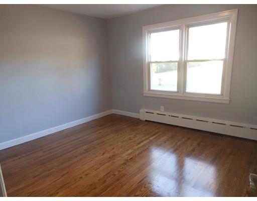 14 Broad St, Easthampton, MA 01027 photo 12
