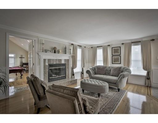 10 Hammersmith Dr, Saugus, MA 01906 photo 12