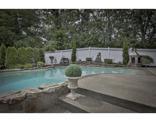 10 Hammersmith Dr, Saugus, MA 01906 photo 3